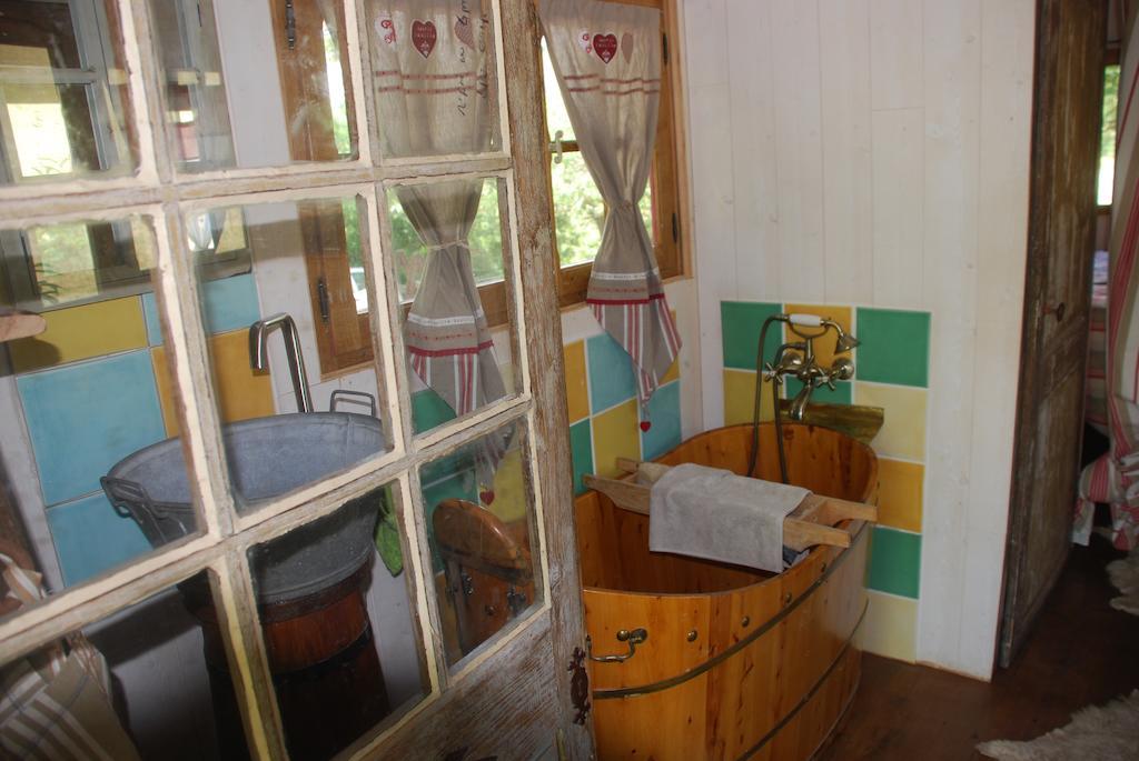 Maison D'Hotes Ainsi Soie T-Il Combovin 客房 照片