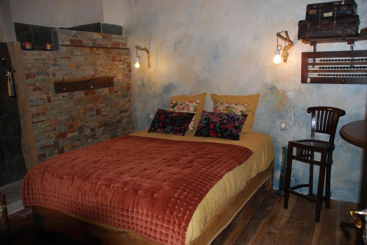 Maison D'Hotes Ainsi Soie T-Il Combovin 外观 照片
